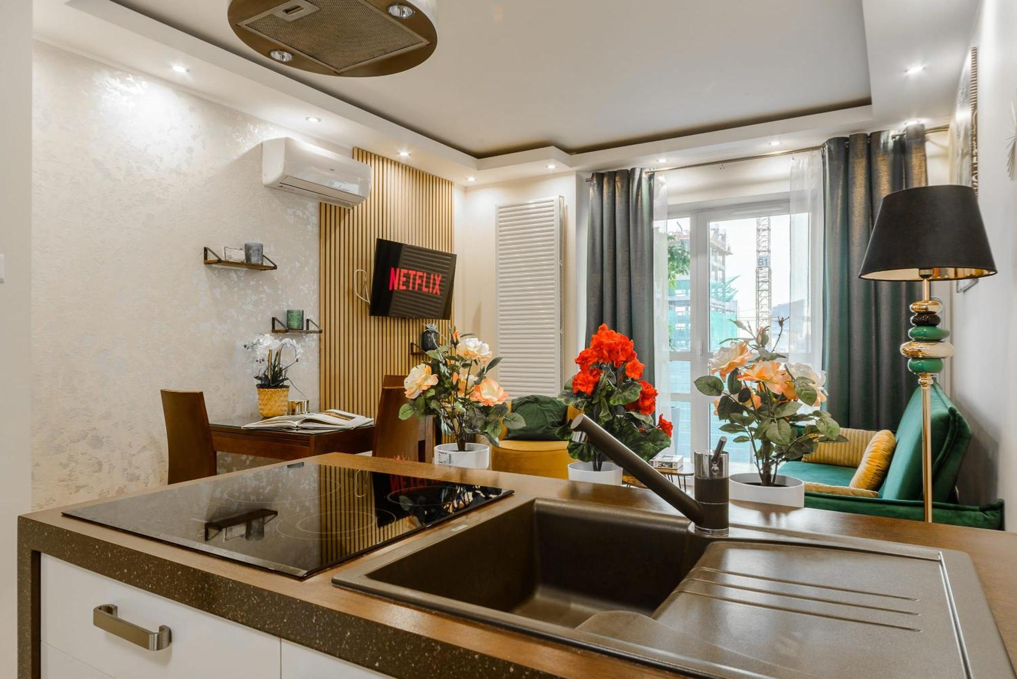 Lumina Apart With Balcony Platinum Tower Warsaw Ngoại thất bức ảnh